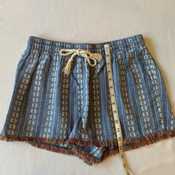 Mossimo shorts - Picture 6 of 6
